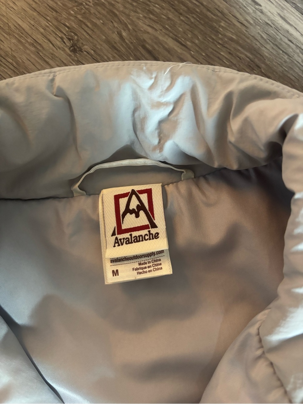 Avalanche Jacket - Picture 2 of 3